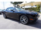 2015 Dodge Challenger R/T Front 3/4 View