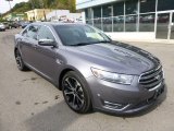 2014 Ford Taurus Limited AWD Front 3/4 View