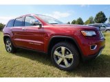 2015 Jeep Grand Cherokee Limited Front 3/4 View
