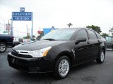 2008 Black Ford Focus SE Sedan #9559824