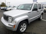 2010 Jeep Liberty Limited 4x4 Front 3/4 View
