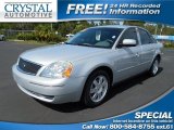 2005 Silver Frost Metallic Ford Five Hundred SE #98053757