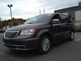 2015 Chrysler Town & Country Limited Platinum