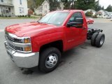 2015 Chevrolet Silverado 3500HD WT Regular Cab 4x4 Chassis Front 3/4 View