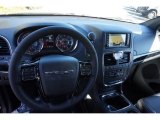 2015 Chrysler Town & Country S Dashboard