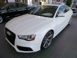 Ibis White Audi RS 5 in 2015