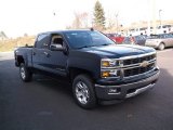 2015 Chevrolet Silverado 1500 LT Z71 Crew Cab 4x4 Front 3/4 View