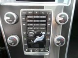 2015 Volvo XC60 T6 AWD R-Design Controls