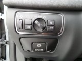 2015 Volvo XC60 T6 AWD R-Design Controls