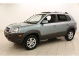 2008 Hyundai Tucson SE 4WD Front 3/4 View