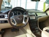 2013 Cadillac Escalade Luxury AWD Dashboard