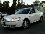 2009 White Sand Tri-Coat Metallic Ford Taurus SEL #99009310