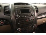 2011 Kia Sorento EX AWD Controls