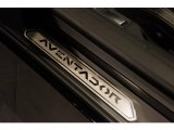2015 Lamborghini Aventador LP 700-4 Roadster Marks and Logos