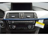2015 BMW 4 Series 428i Gran Coupe Controls