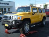 2006 Yellow Hummer H3  #988711