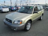 2003 Subaru Forester 2.5 XS Front 3/4 View