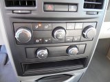 2008 Chrysler Town & Country LX Controls