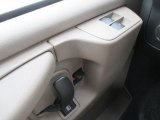 2015 GMC Savana Van 2500 Cargo Controls