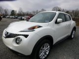 2015 Nissan Juke S AWD Front 3/4 View