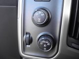 2015 GMC Sierra 2500HD Denali Crew Cab 4x4 Controls