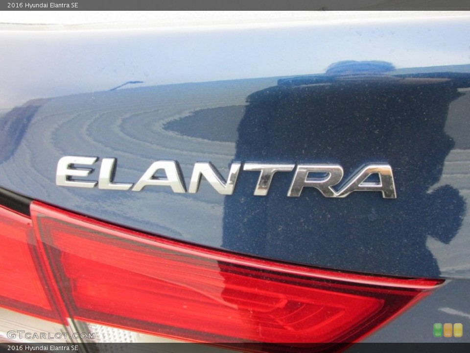 2016 Hyundai Elantra Badges and Logos