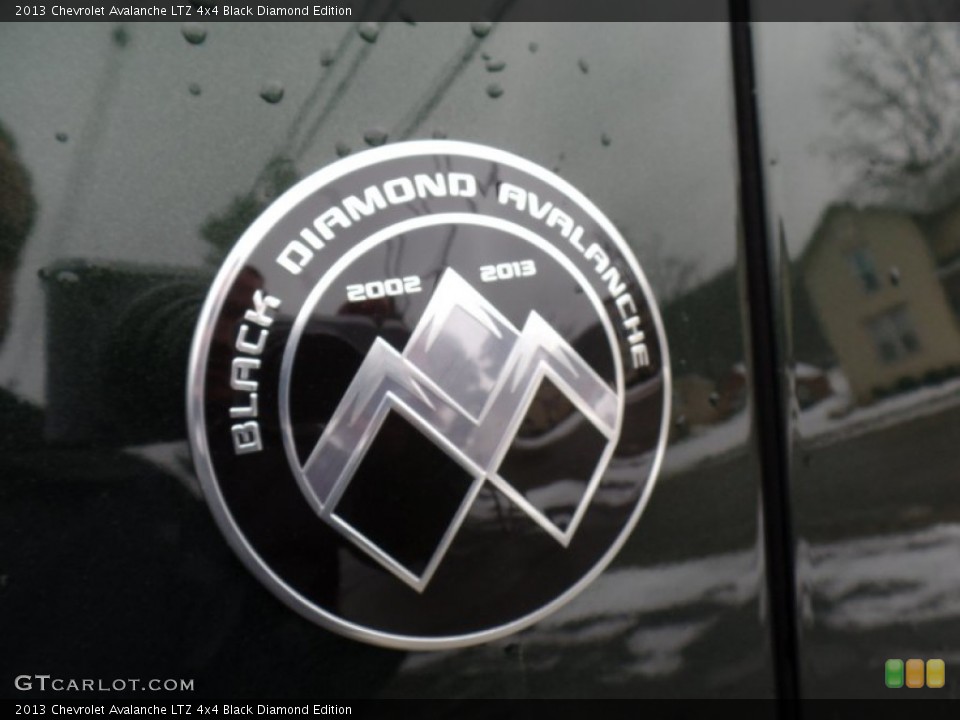 2013 Chevrolet Avalanche Custom Badge and Logo Photo #102415828