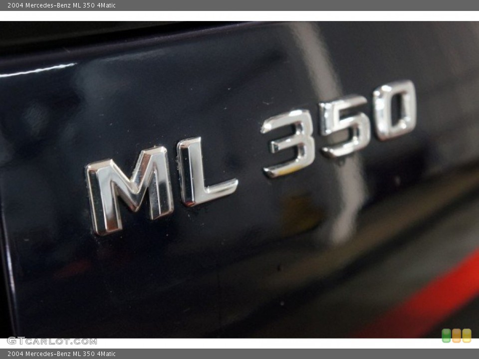 2004 Mercedes-Benz ML Badges and Logos
