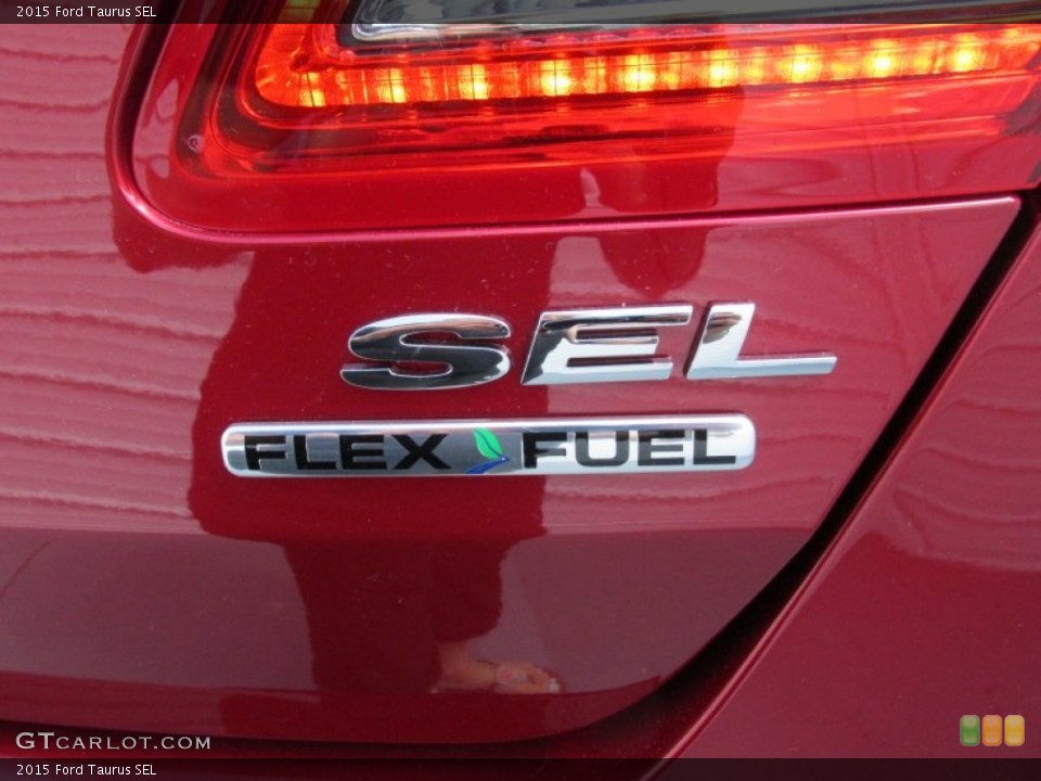 2015 Ford Taurus Badges and Logos