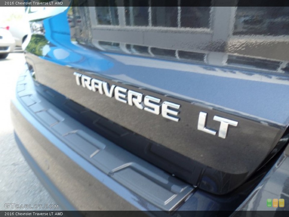 2016 Chevrolet Traverse Badges and Logos