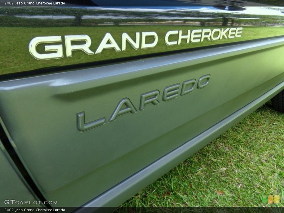 2002 Jeep Grand Cherokee Badges and Logos