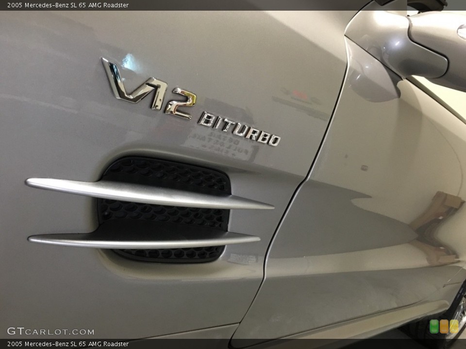 2005 Mercedes-Benz SL Custom Badge and Logo Photo #113902769