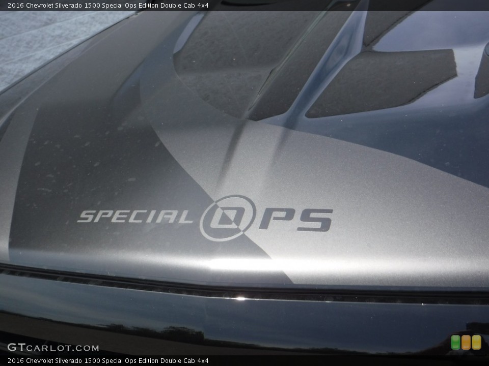 2016 Chevrolet Silverado 1500 Custom Badge and Logo Photo #114563015