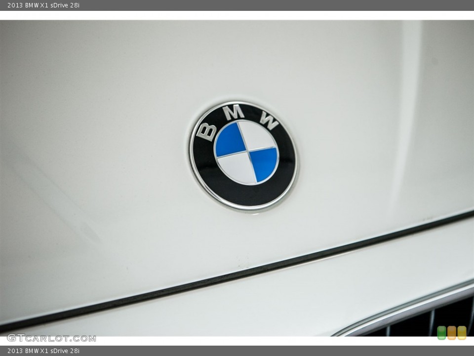 2013 BMW X1 Badges and Logos
