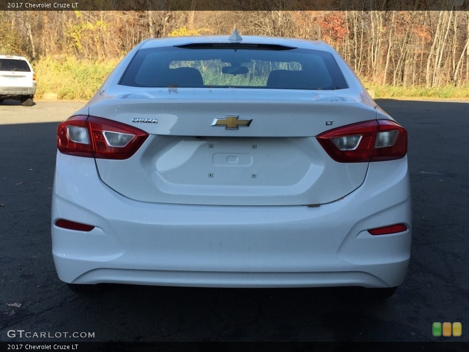 2017 Chevrolet Cruze Badges and Logos