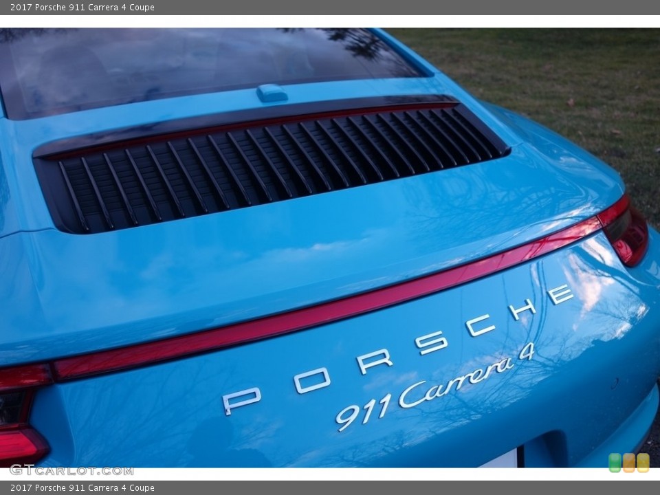 2017 Porsche 911 Badges and Logos