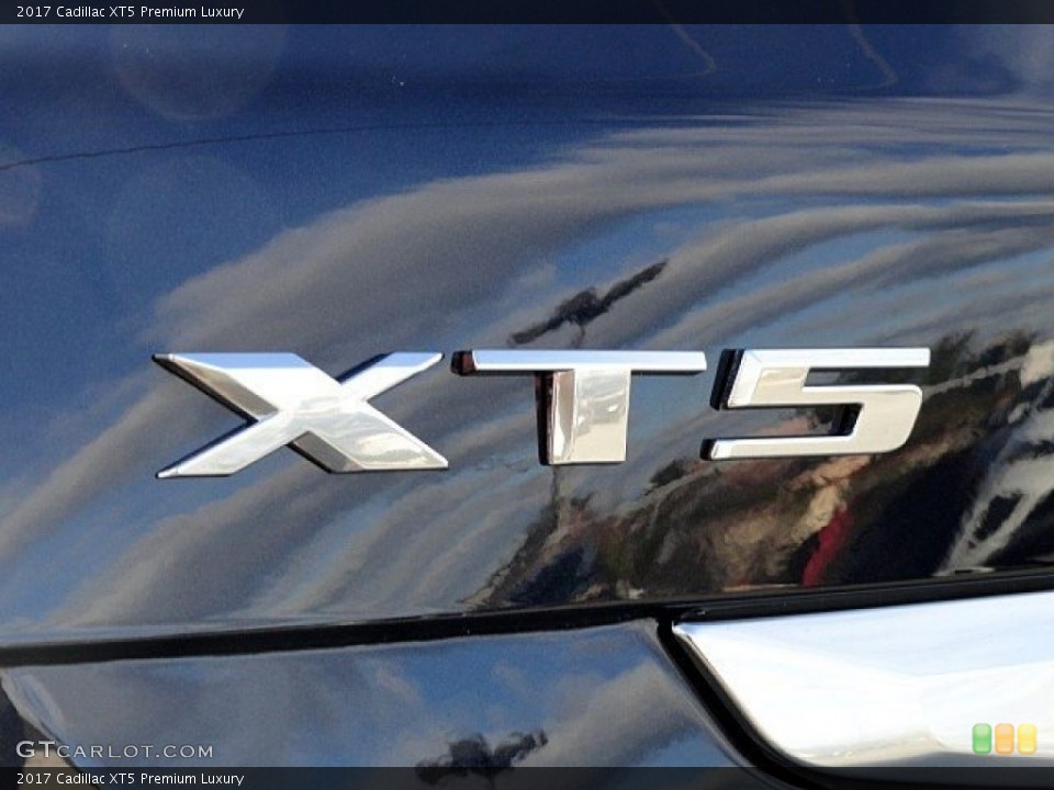 2017 Cadillac XT5 Custom Badge and Logo Photo #118778961