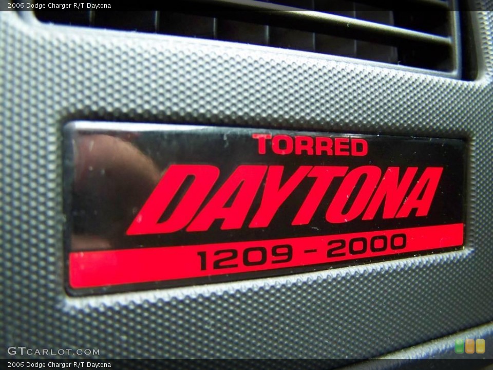 2006 Dodge Charger Custom Badge and Logo Photo #12156364