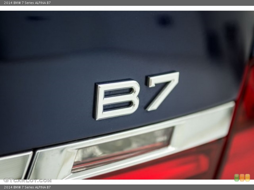 2014 BMW 7 Series Badges and Logos