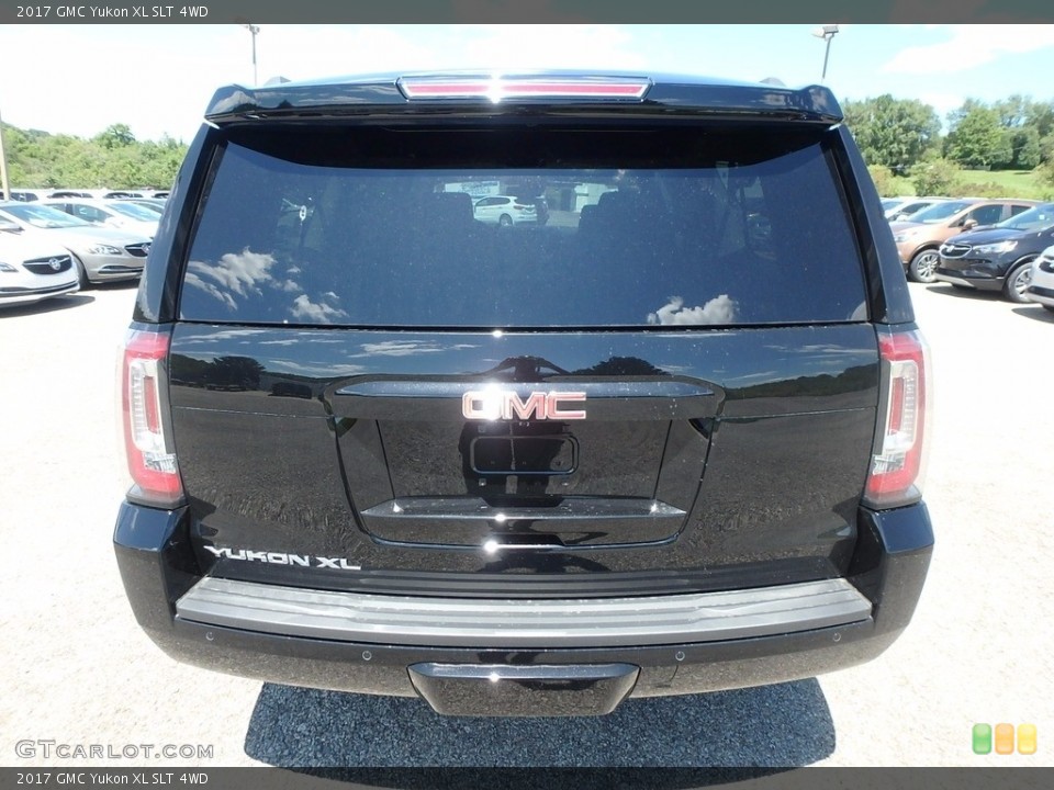 2017 GMC Yukon Custom Badge and Logo Photo #122089064