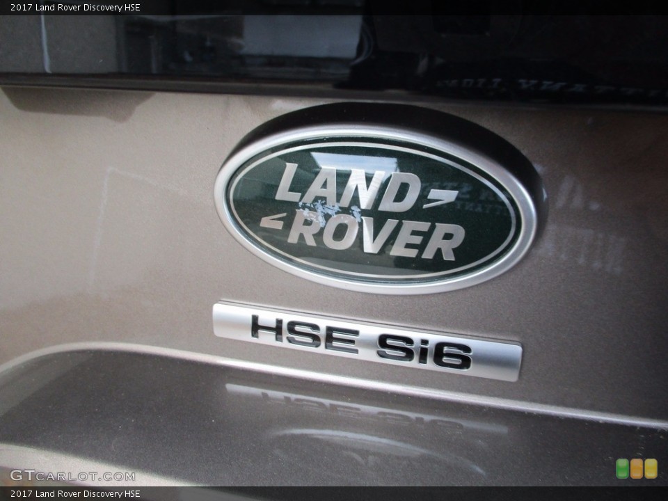 2017 Land Rover Discovery Badges and Logos