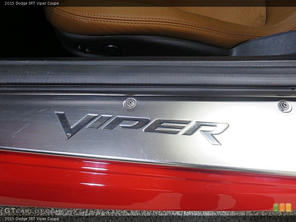 2015 Dodge SRT Viper Badges and Logos