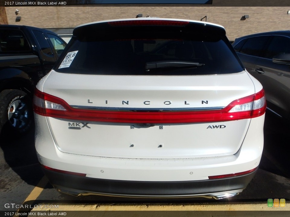 2017 Lincoln MKX Badges and Logos