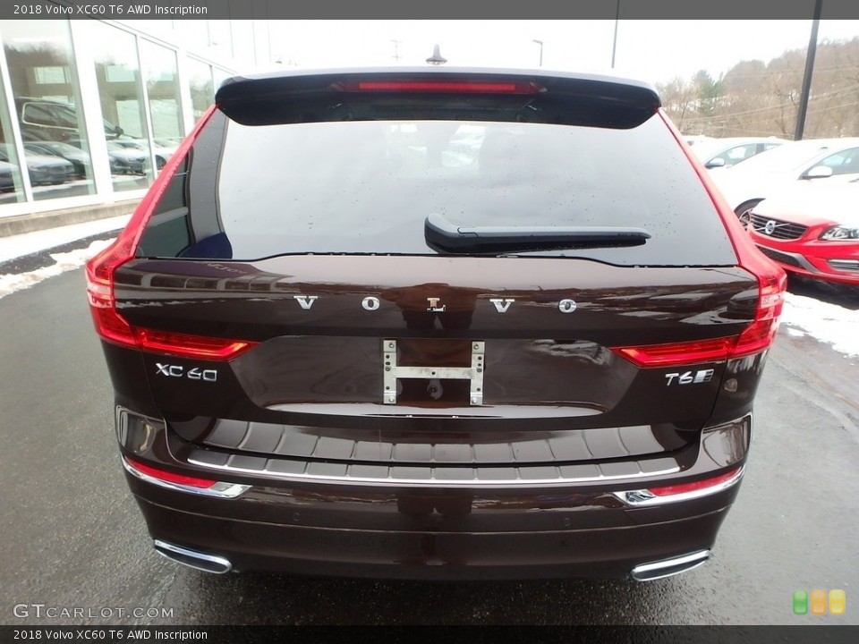 2018 Volvo XC60 Badges and Logos