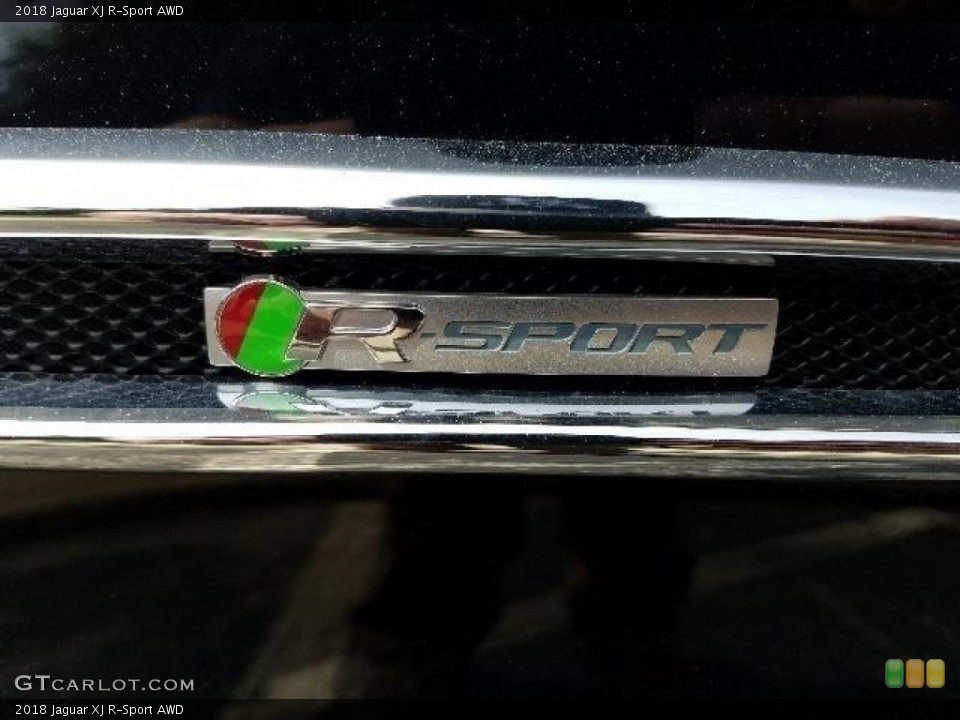 2018 Jaguar XJ Badges and Logos