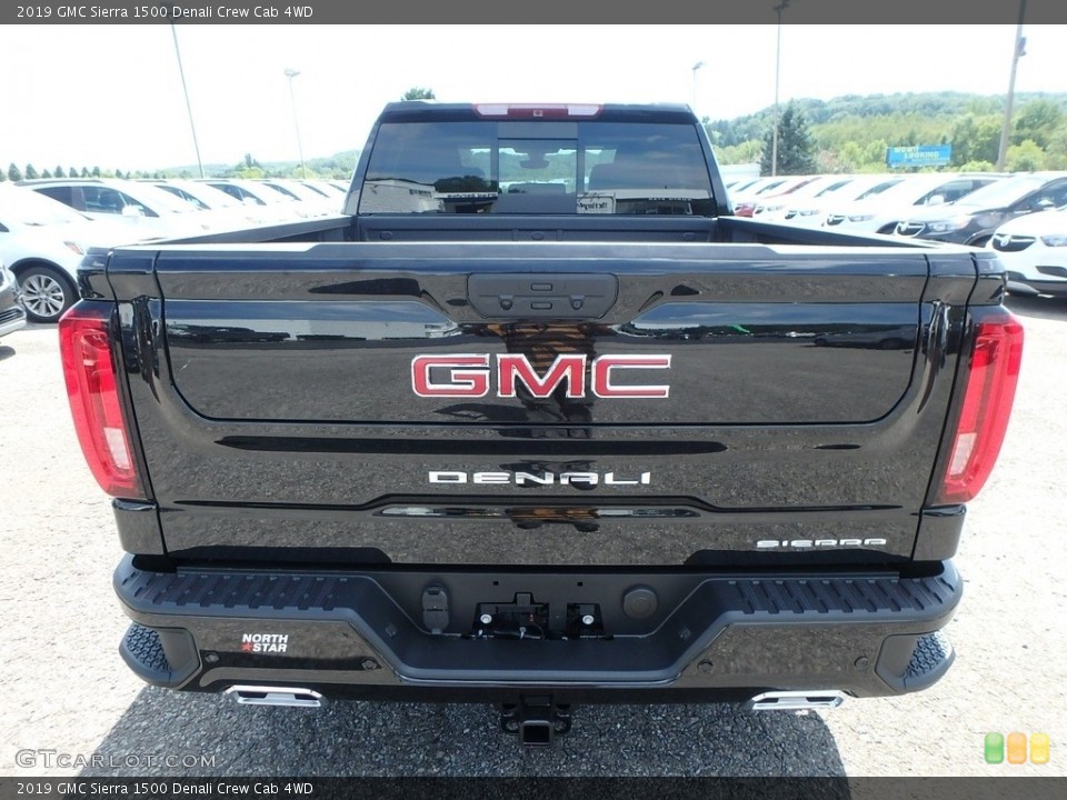 2019 GMC Sierra 1500 Custom Badge and Logo Photo #129100413