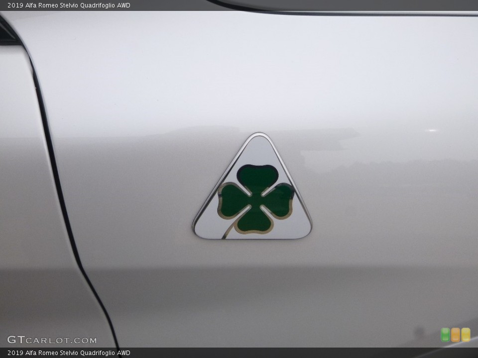 2019 Alfa Romeo Stelvio Badges and Logos
