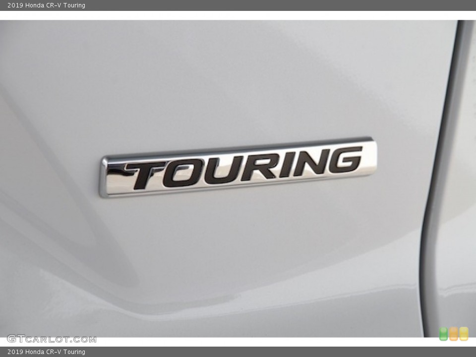 2019 Honda CR-V Custom Badge and Logo Photo #131070305