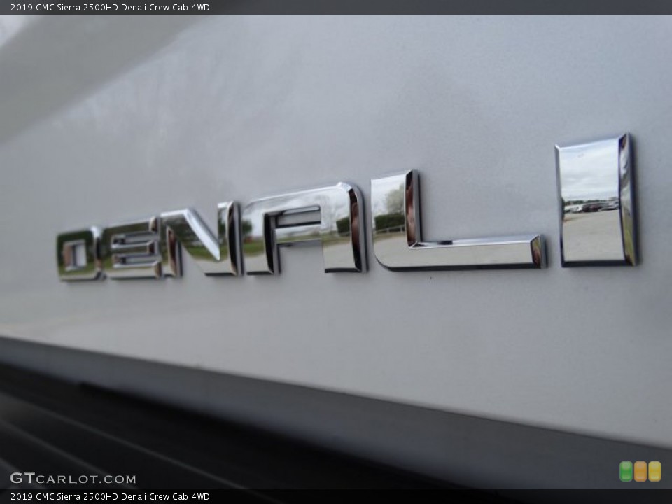 2019 GMC Sierra 2500HD Custom Badge and Logo Photo #132124774