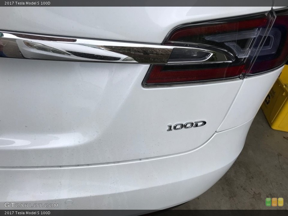 2017 Tesla Model S Badges and Logos